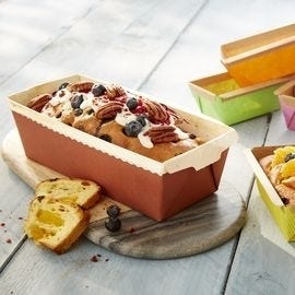 Förmchen, Schälchen und Backformen