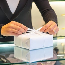 Geschenkpapier und Polypropylenfolien